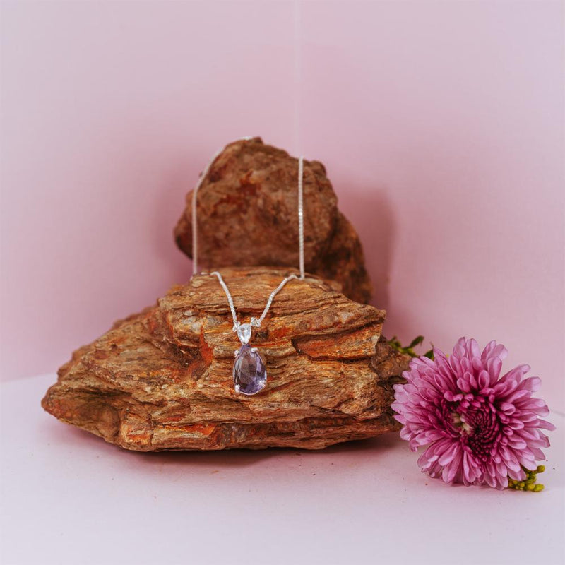 COLAR GOTA COM ZIRCONIA
